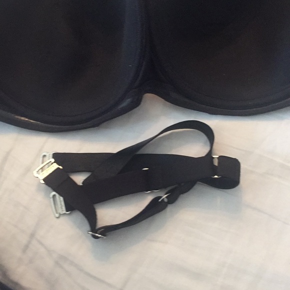 Wonderbra convertible - Picture 7 of 7